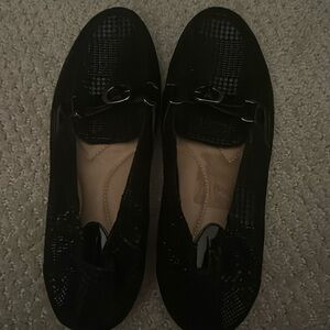 Earth Leather Women’s Dress Flats, Size 8B, like new
